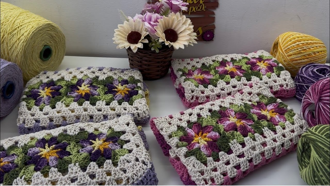 6/8- Tapetes Florescer em Crochê 🌸 Uma Explosão de Cores que Transforma Qualquer Ambiente! 