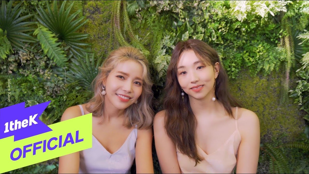 [Live Clip 1] Solar(솔라), Kassy(케이시) _ A song from the past(이 노랜 꽤 오래된 거야)
