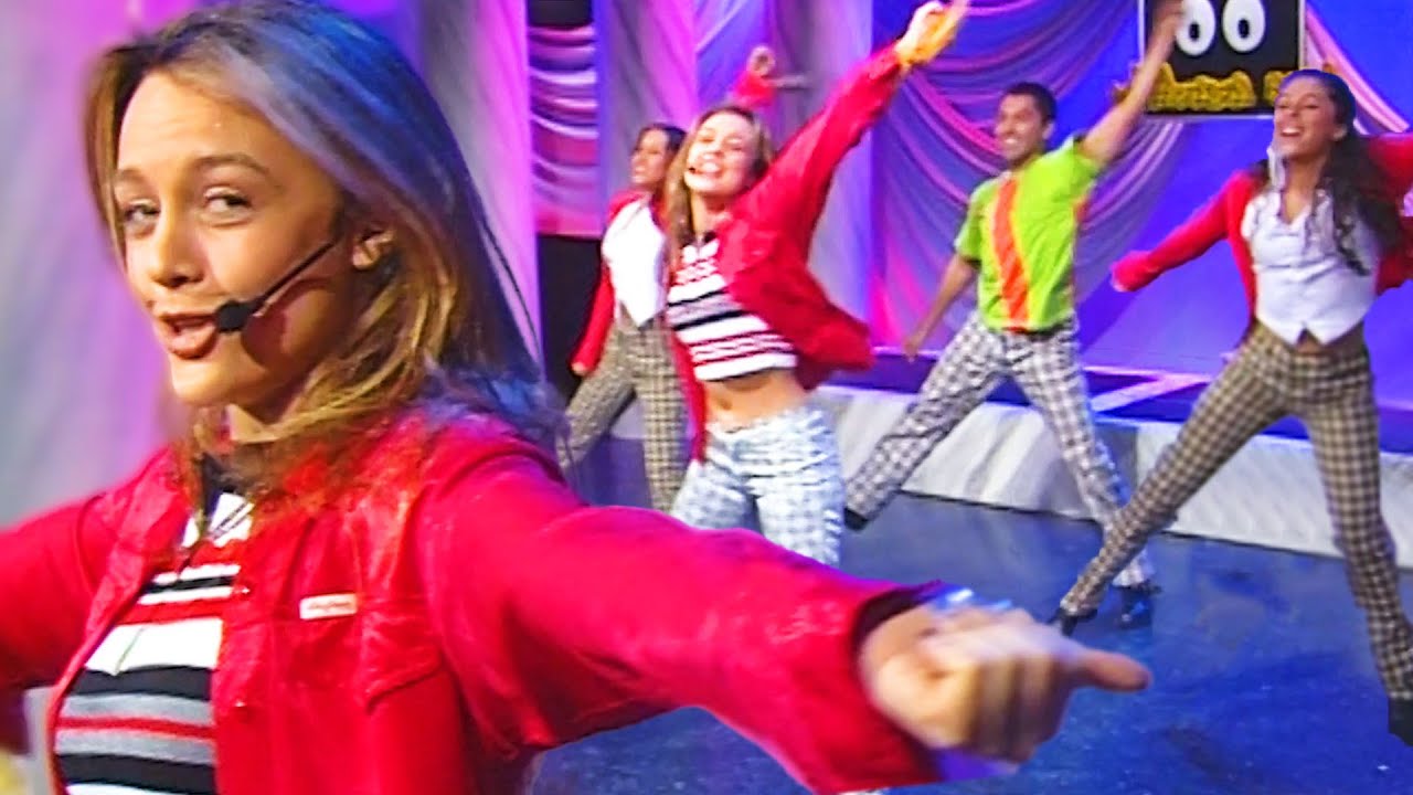 Fey – Bajo El Arcoiris – A Oscuras Pero Encendidos