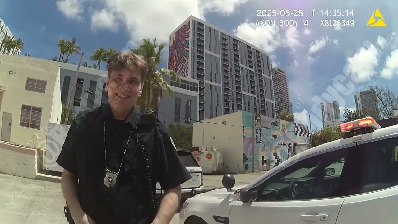 Fake Cop Does Traffic Stop And Gets Arrested By Real Cop