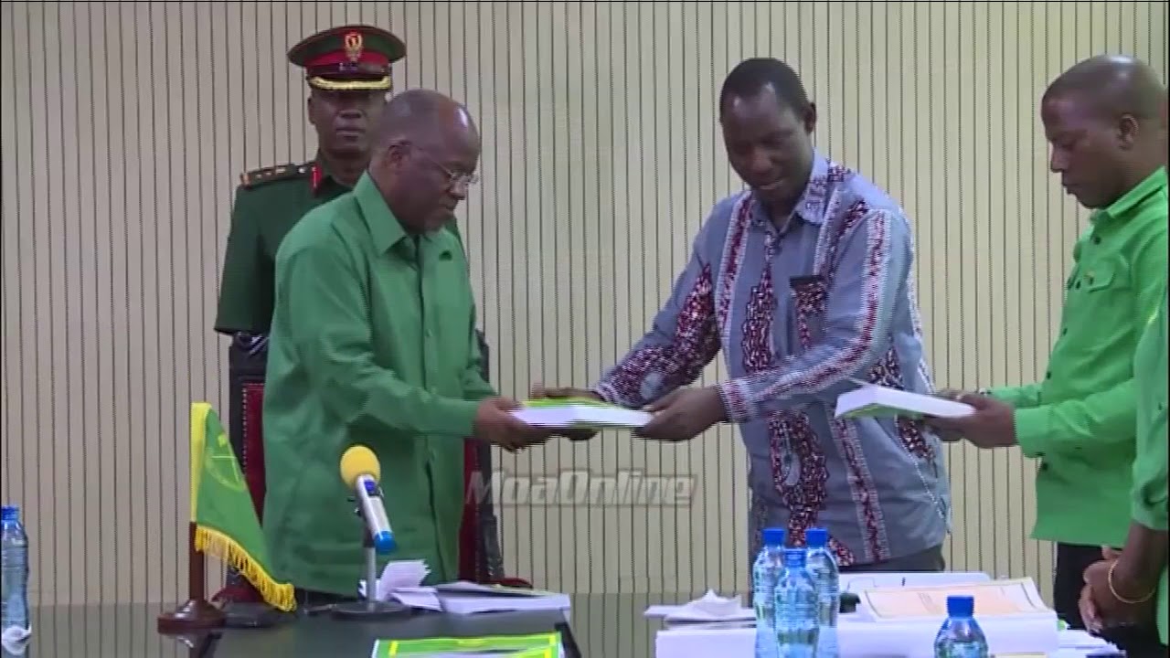 Hatimaye Rais MAGUFULI Akabidhiwa Ripoti ya CCM Maamuzi yake ni Haya