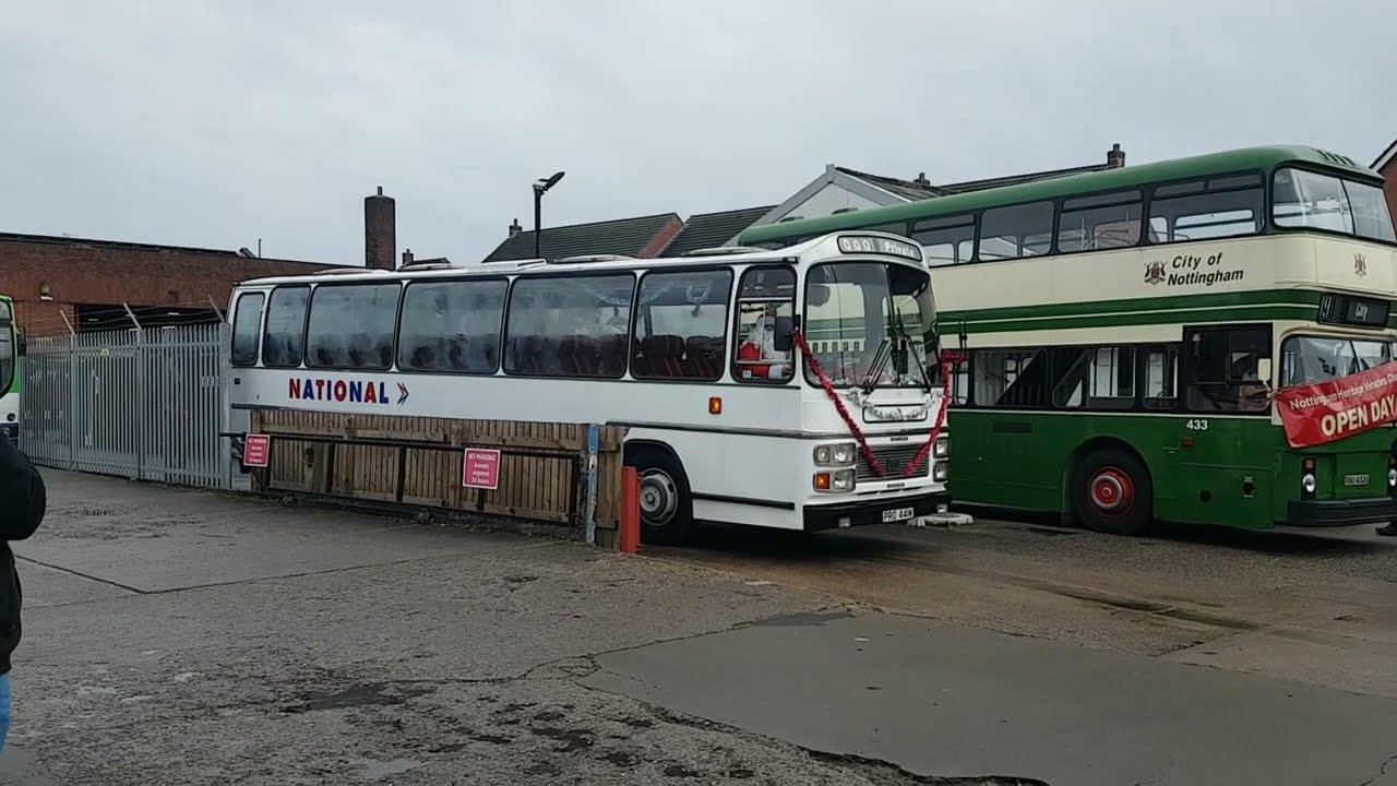 National Express Plaxton Supreme 4 Leyland Leopard at Nottingham Heritage Vehicles December 2022