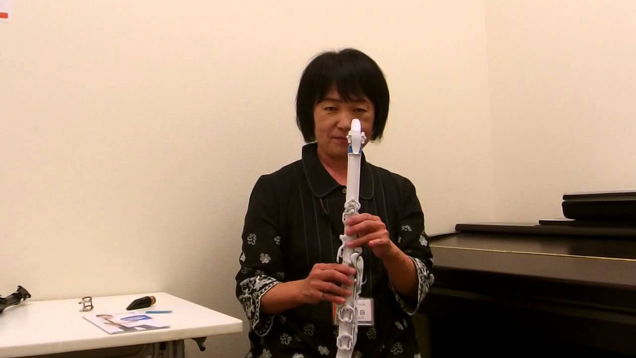 プラスチックのクラリネット！？「クラリネオ」実演！