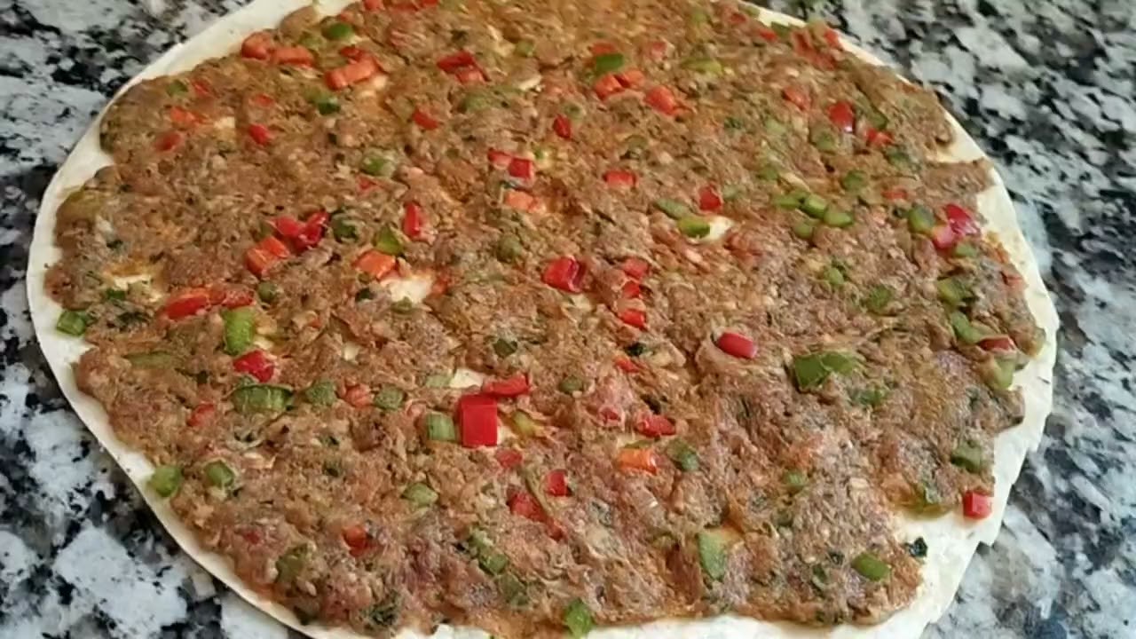 رغيف بالكفتة والخضر 👌🏻😋💯جا بنين بزاف 😋👌🏻💯