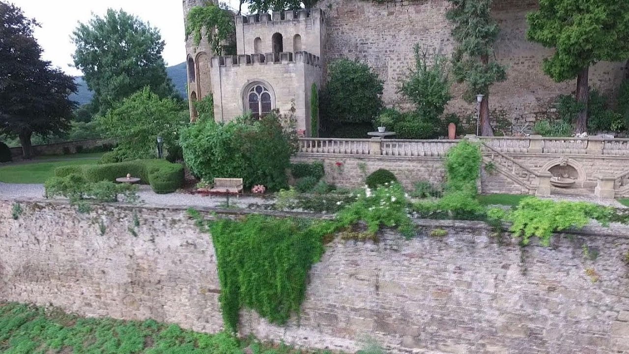 Leben im eigenen Schloss: Haardter Schloss | SWR | Landesschau Rheinland-Pfalz