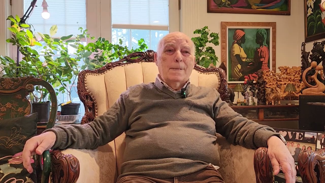 Memorie di gioventu` a Mola di Bari del professore ed economista Vito Tanzi