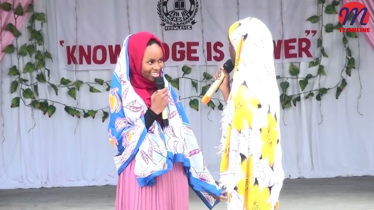 TRIFONIA ACADEMY WANAFUNZI WAKIONYESHA IGIZO LA UZALILISHAJI