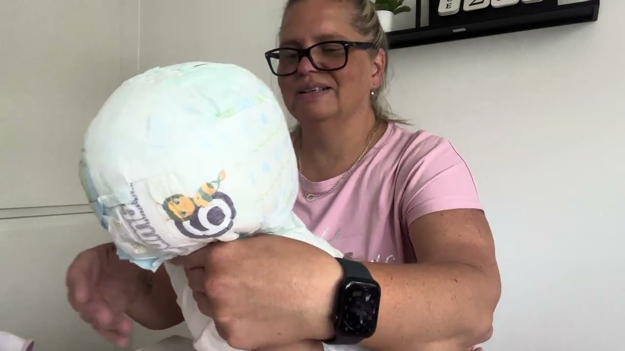 Reborn baby box opening (Pippa by Natali Blick)