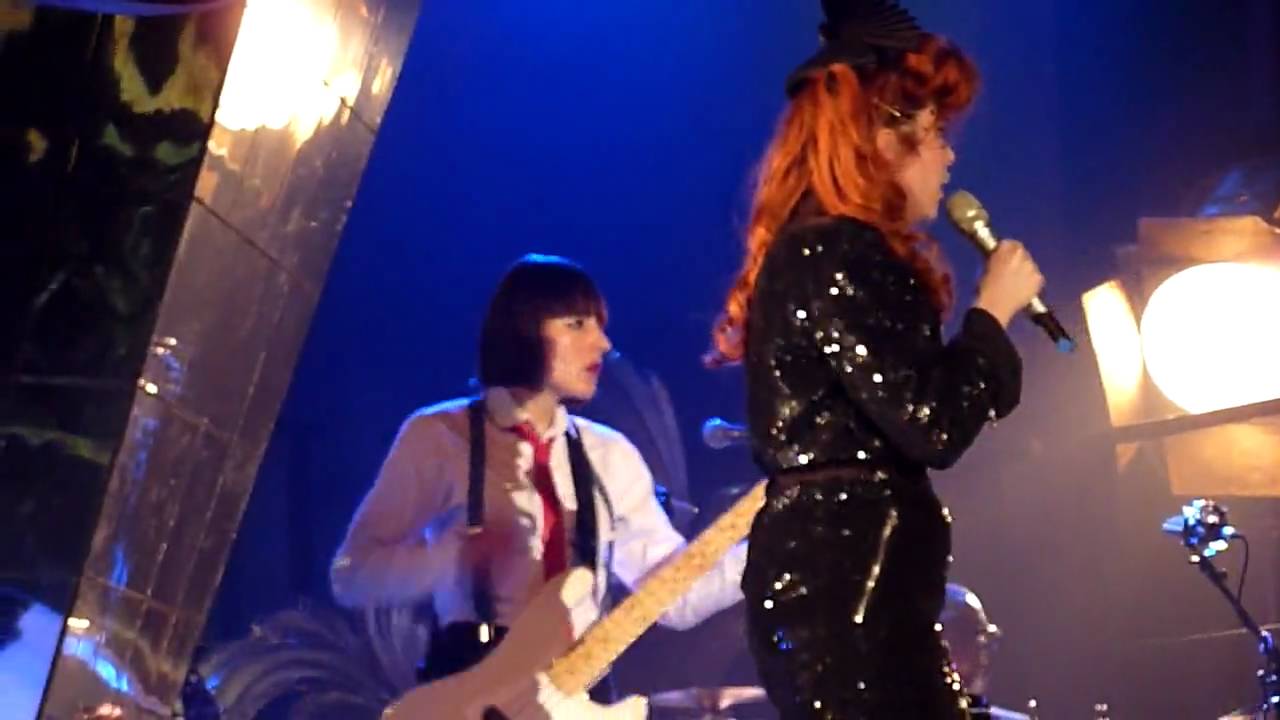 Paloma Faith - You Never Give Me Your Money live Manchester Academy 19-03-10