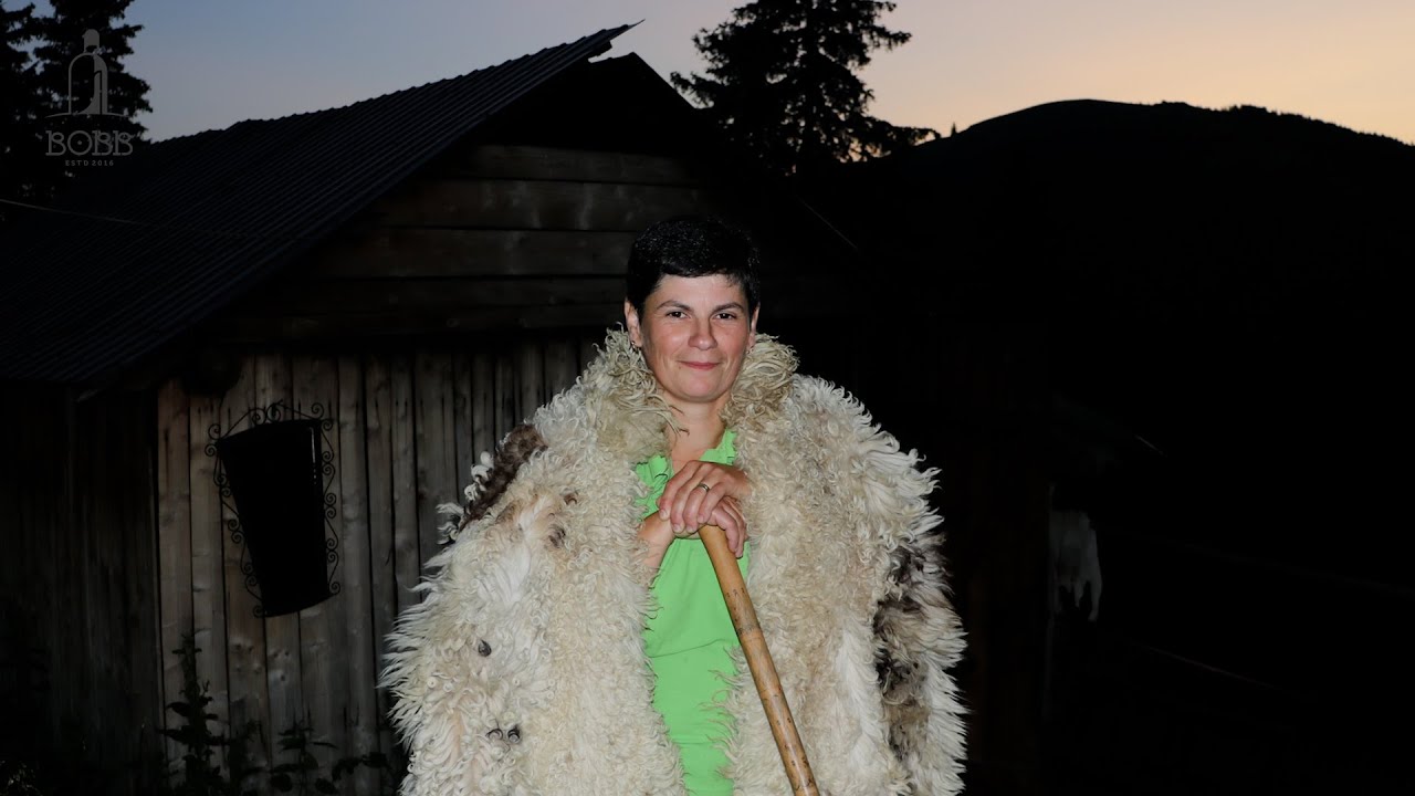 ROXANA, BĂCIȚA din Munții Țarcului - DOCUMENTAR 2023