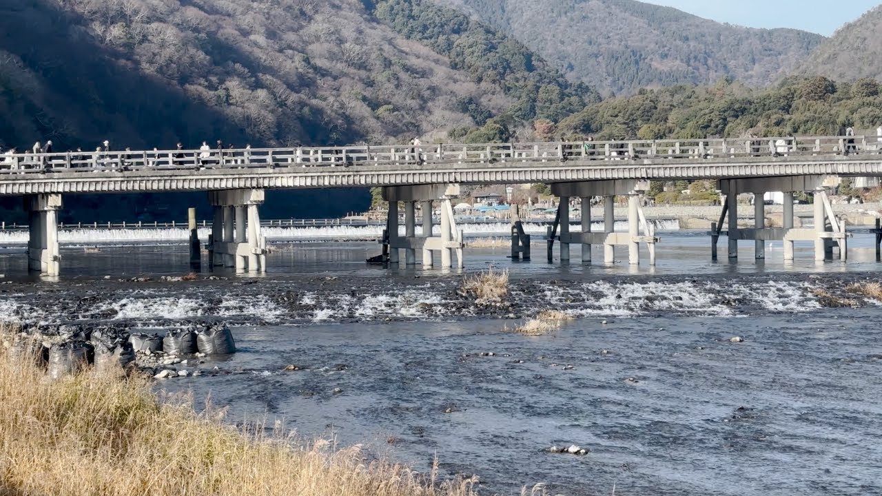 嵐山・渡月橋の景色を静かに眺めてみた（京都）｜Just Watching the Scenery at Togetsukyo Bridge, Kyoto