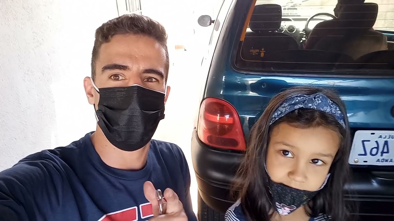 Como cambiar el bombillo de freno en un Renault twingo