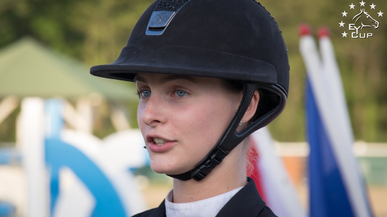 Annika Roede (GER) Interview Magna Racino -  Moderation Theresa Deisl