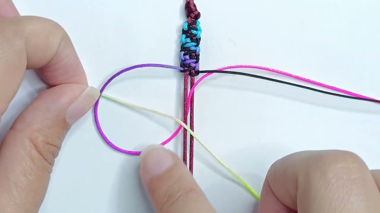 Pulsera colorida fácil y rápida Tutorial