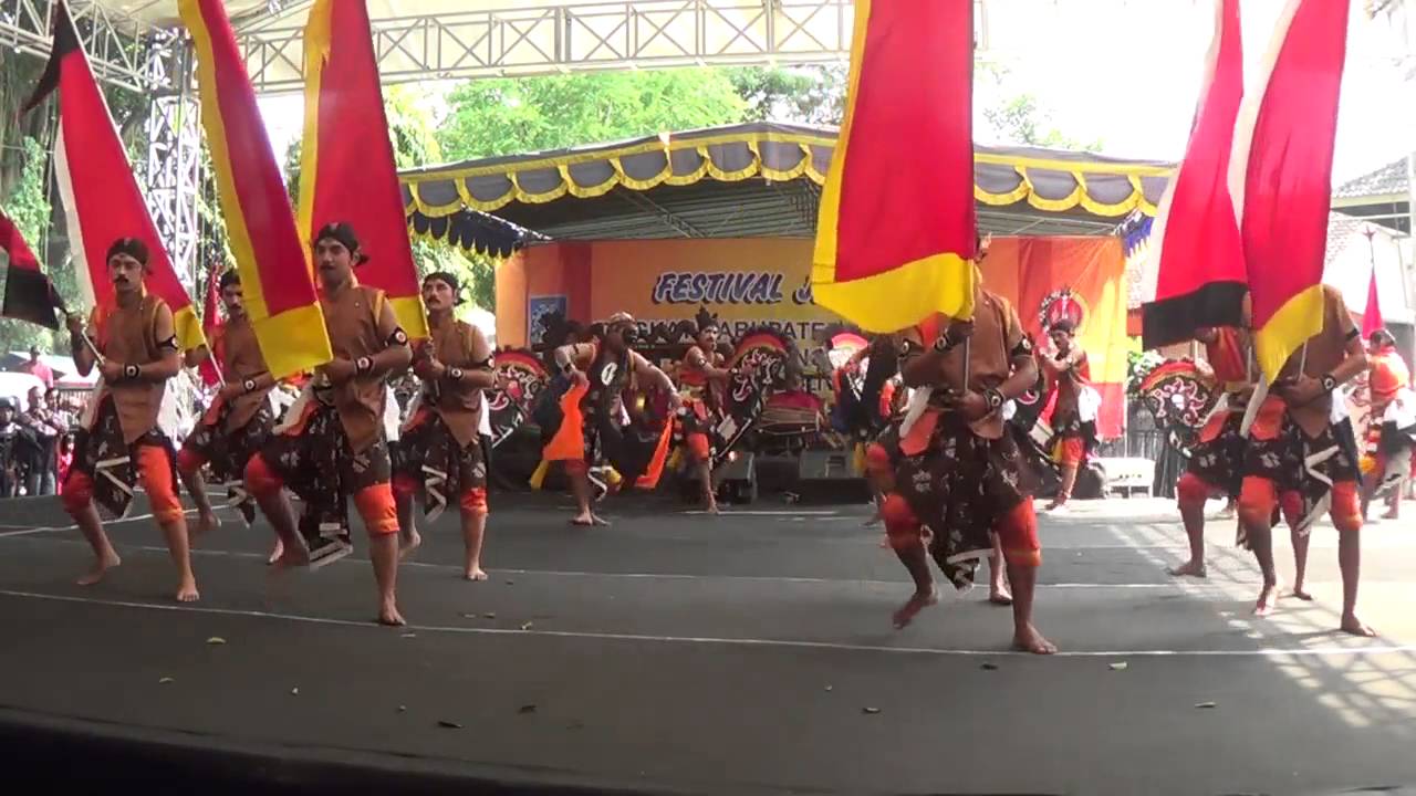 FESTIVAL JATHILAN SLEMAN 2016 DENGGUNG JUARA 1, KUDHO WIROMO TAMPUNGAN