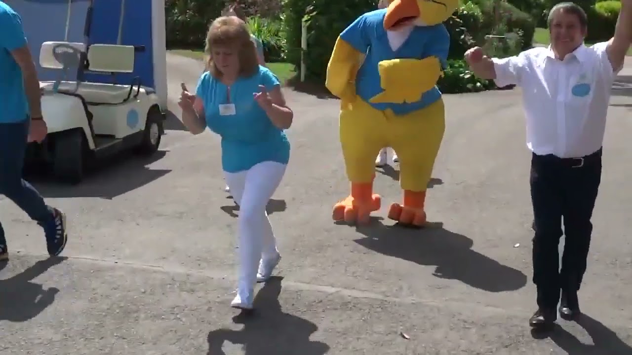 Apprenez la Fiesta Boom Boom avec l'équipe et Piki !