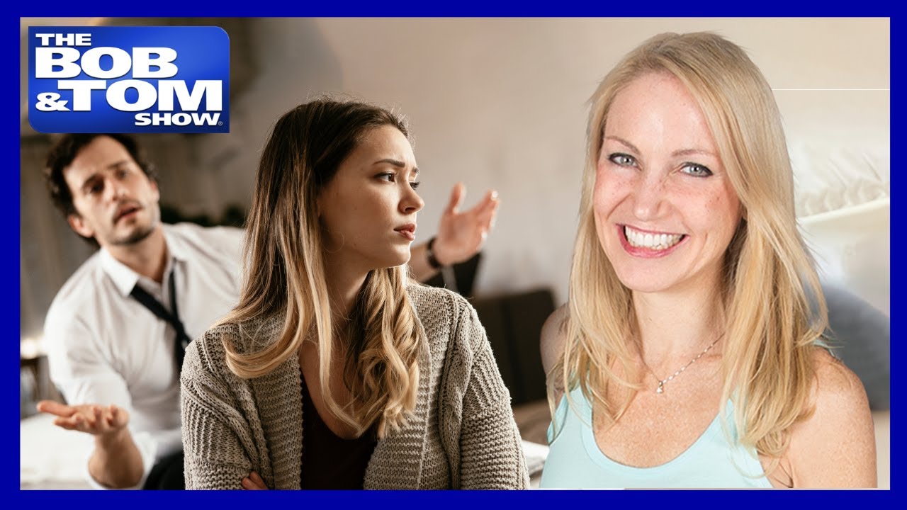 Ask Alli: Why Does My Boyfriend Keep Bring Up Group Activities With My Best Friend?
