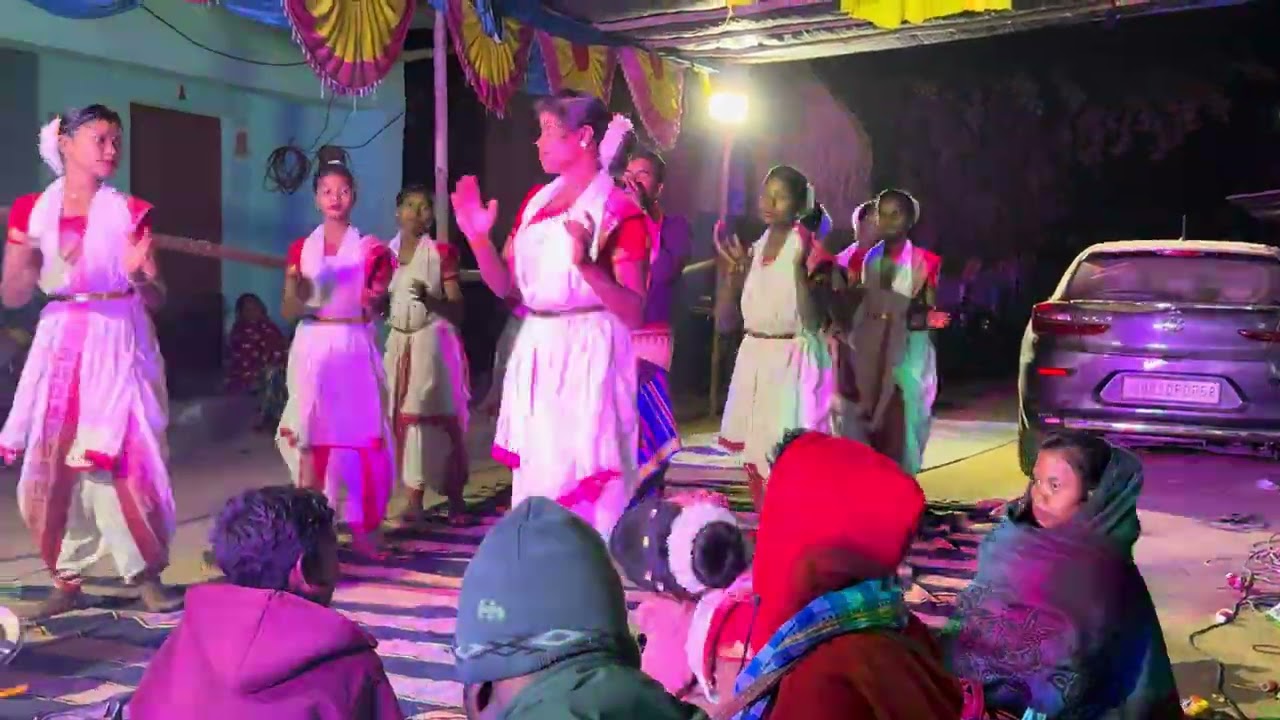 Andha bhai kn gaele mohoni lagichhe raijharana ladies #namasankirtana #harekrishna 