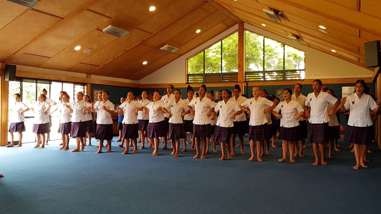 Te Whānau o te Maro tautoko. Tauranga Primary School 2019- Tauranga Moana and Papaki Tū Ana