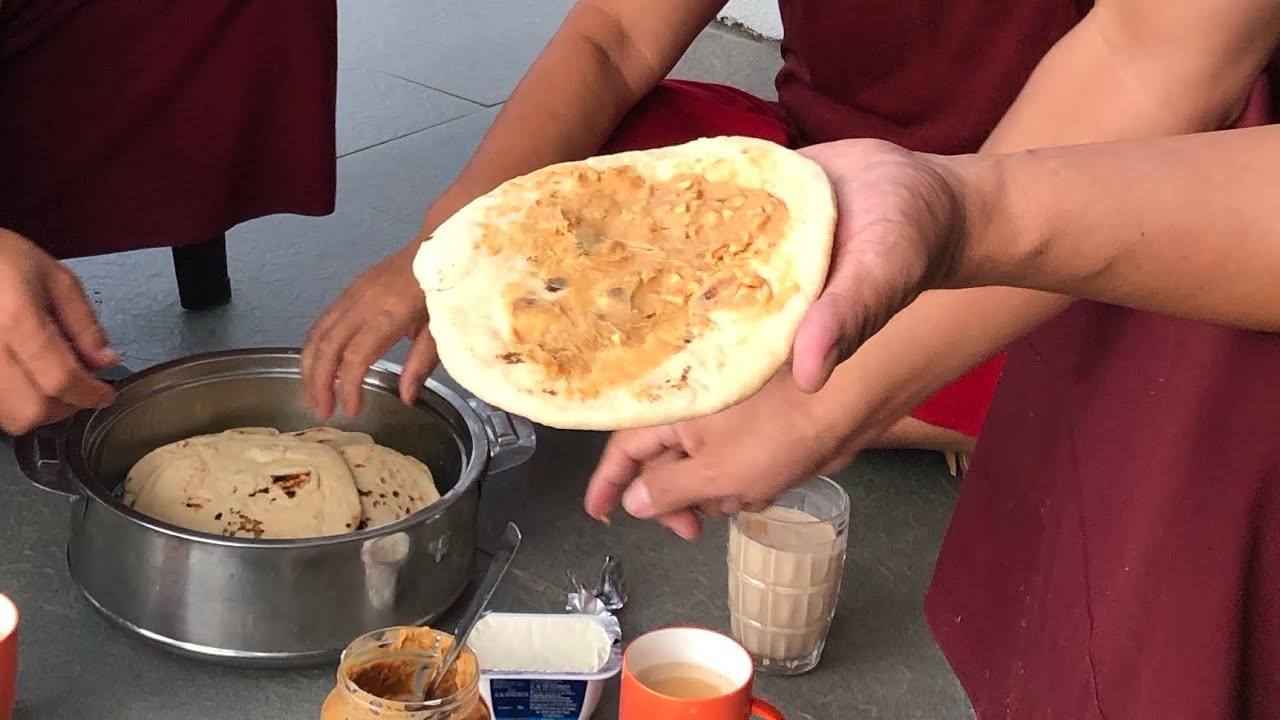 Breakfast with Monks. #monkshorts #tibetan #monastery #bread #breakfast #chanting #mysore #shorts