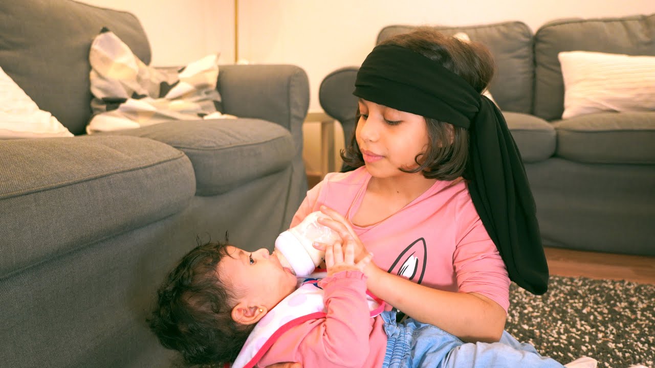 ساره أُم  لغنى واخواتها  ليوم كامل