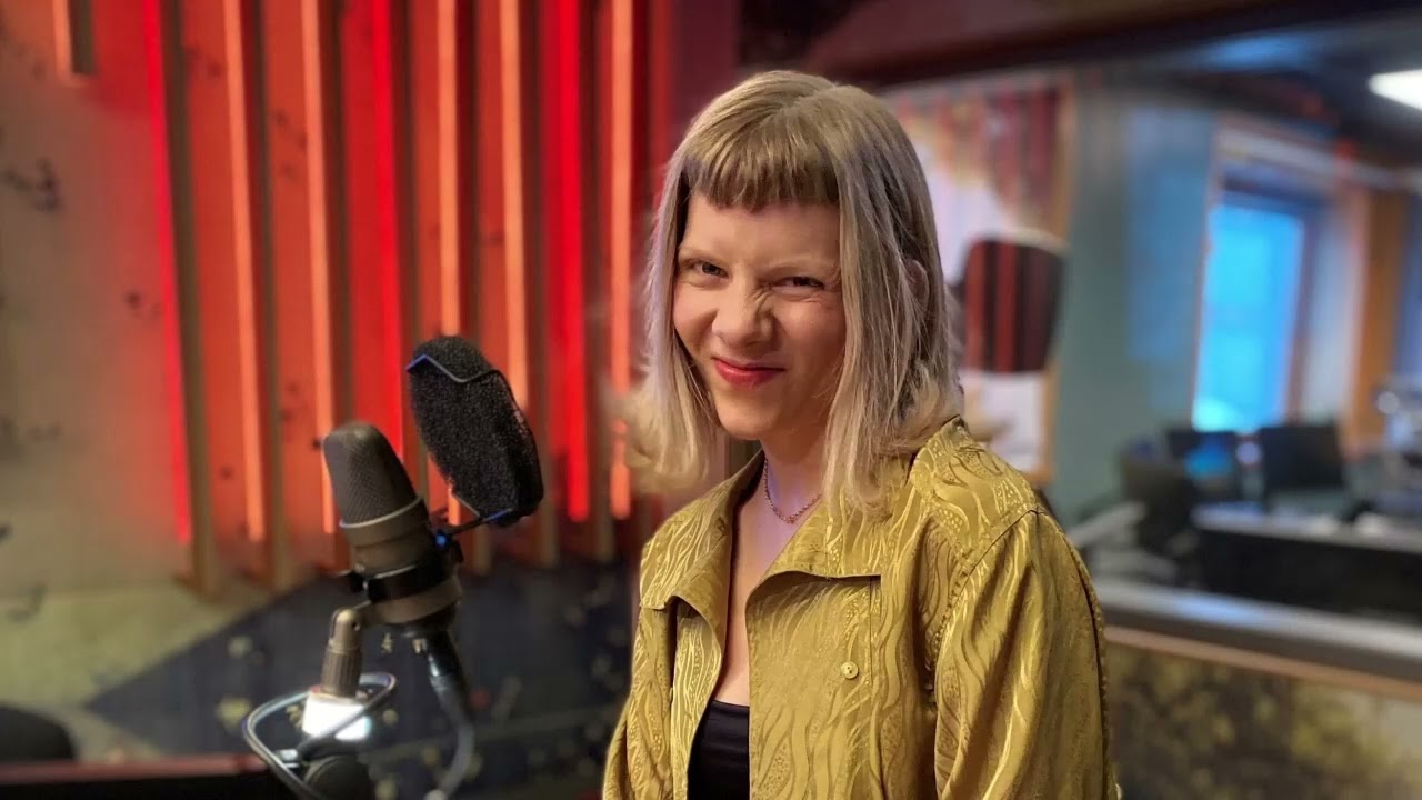 20240116 - AURORA - Interview at NRK Nitimen Radio (audio-only, Norwegian with 'test' subtitles)
