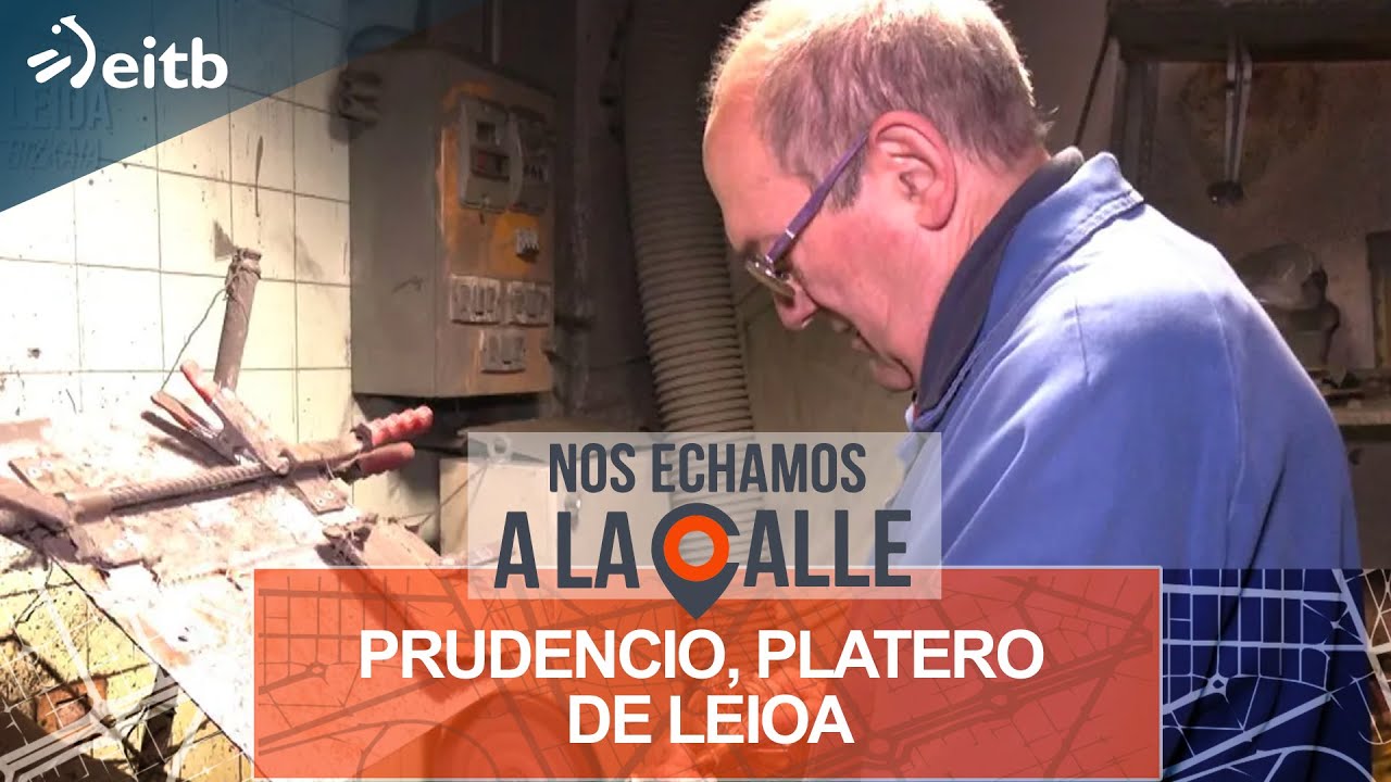 Prudencio, platero de Leioa, busca relevo urgente después de 38 años trabajando la plata como nadie