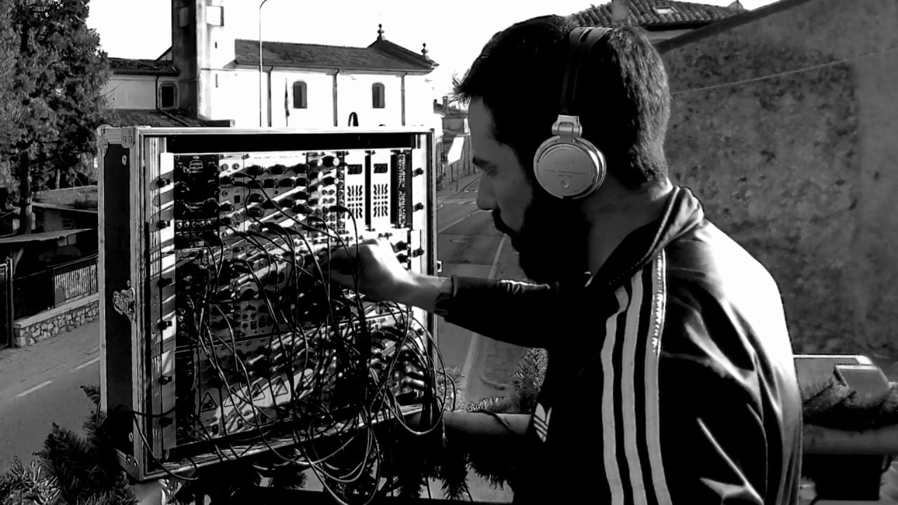 Kevin Follet - Sleep Disorder #24 Balcony Patching