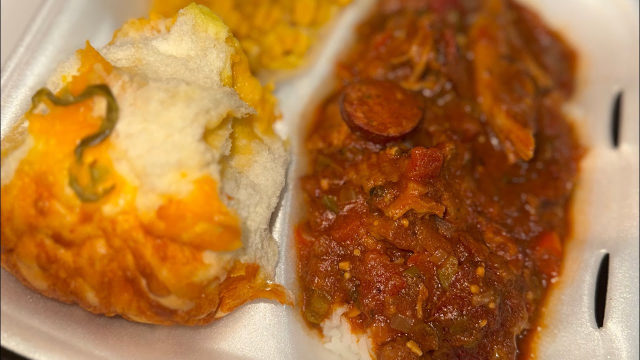 Turtle and sausage sauce piquant