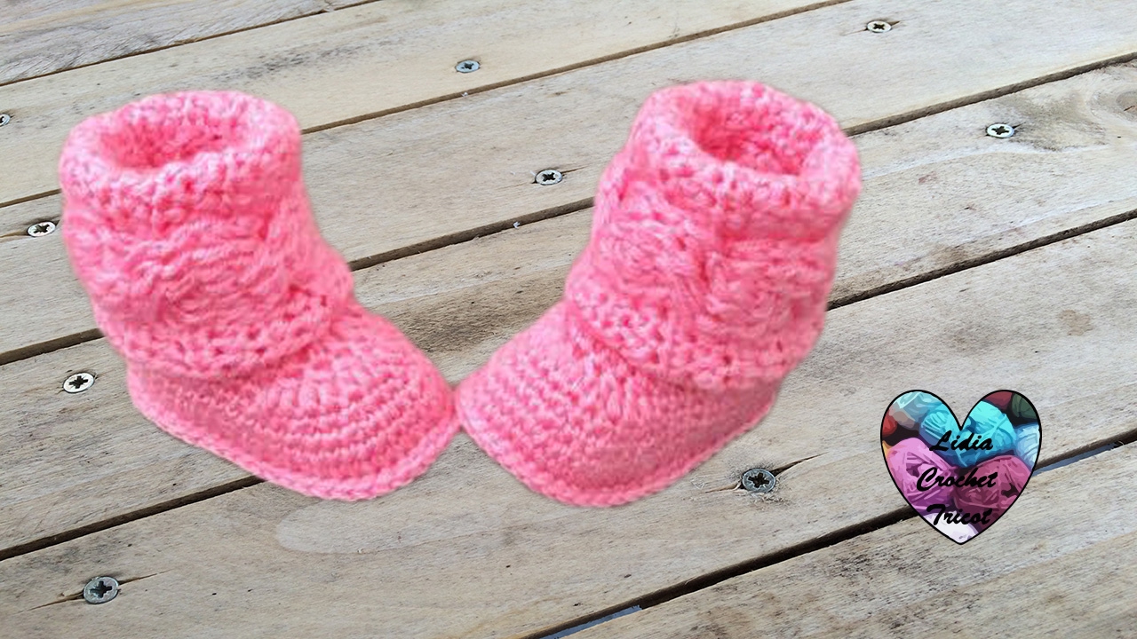 Bottines (Boots) style UGG crochet 1/2 / Boots Ugg style crochet (english subtitles)