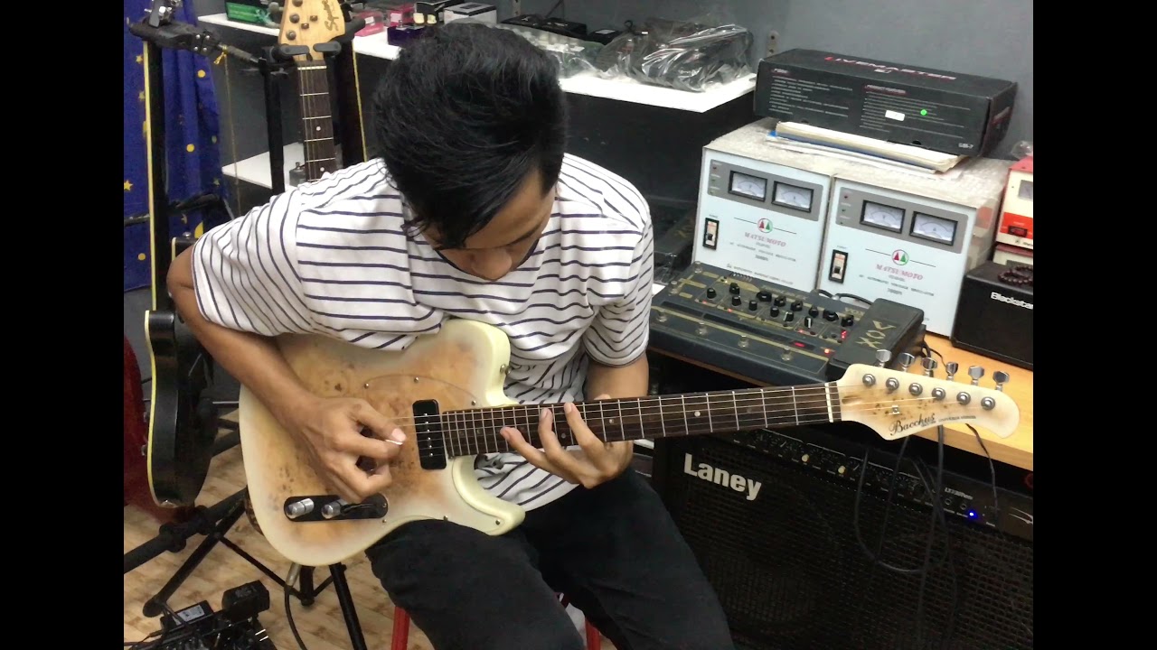 Icip icip Efek Vox Tonelab EX ,Guitar Bacchus Universe Tactics