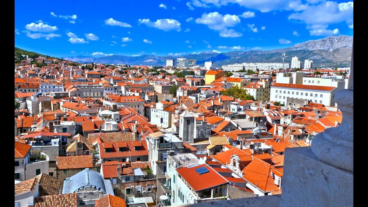 1 week in Vila Paradise in Duće / Duce near Split in Croatia. September 2022. Split and Omis / Omiš.