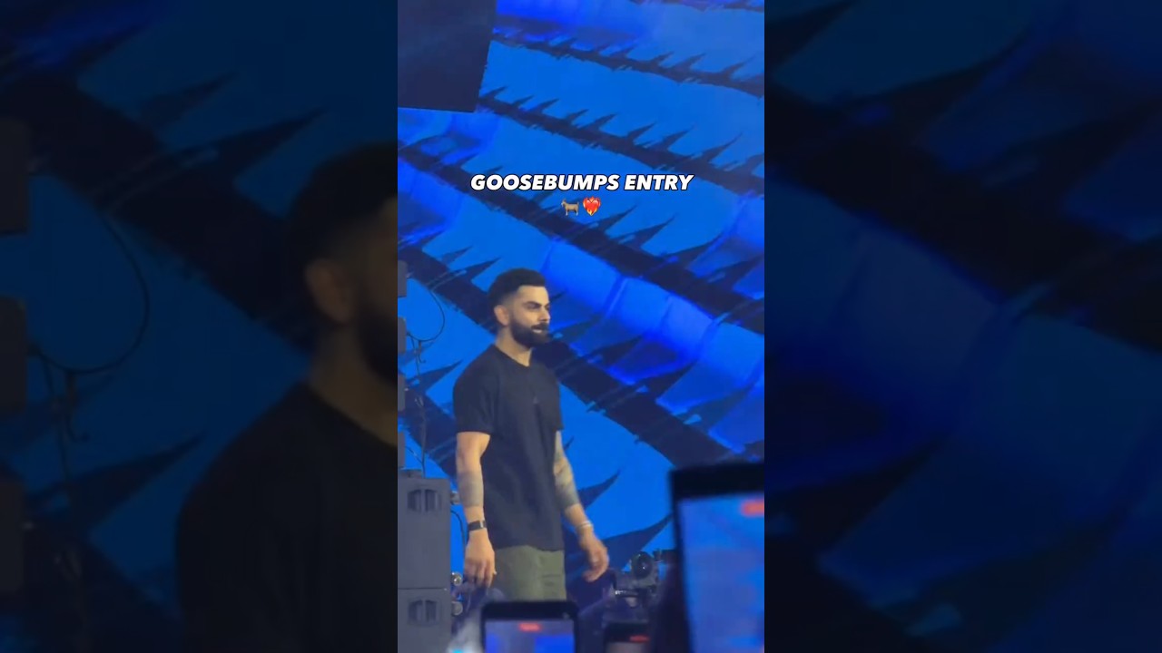 Virat Kohli Entry | Virat Kohli with Karan Aujla One8 Live Show #viratkohli #karanaujla #one8