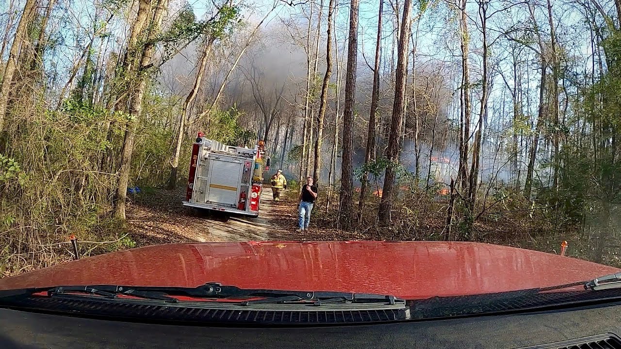BVFD - Tanker 212 Response *Working Garage Fire*