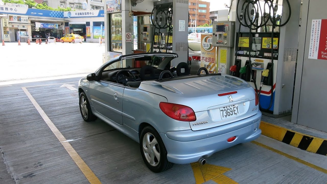 油箱加滿系列之猜猜看 PEUGEOT 206CC 油箱加滿要幾公升  標誌 法國原裝進口 206 敞篷車 MVI 2925