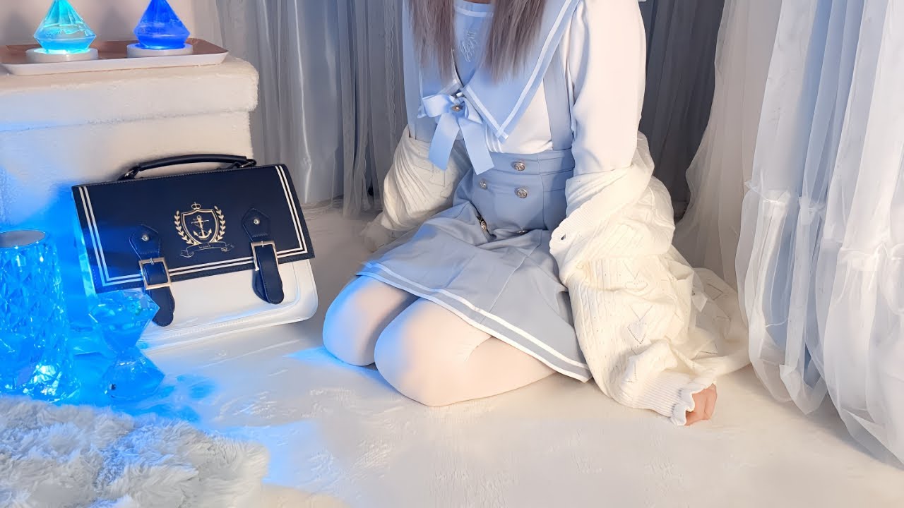 男の娘が水色セーラーと可愛いカーディガン着て耳かき♪/EarCleaning/whisper/EarBlowing/Tapping/Japanese