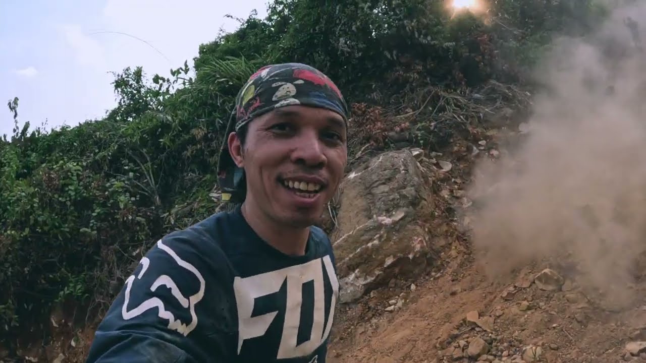 ជិះមួួយជុំ We Go up to the Mountain - we have 3 days to finish