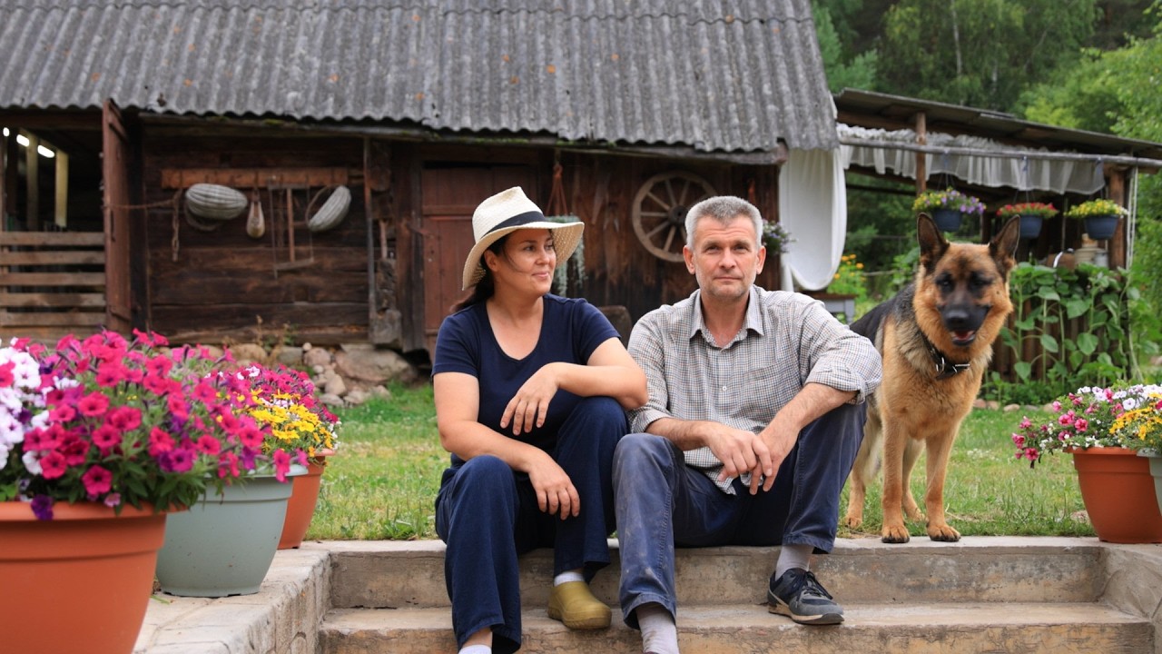 Village life🏡 Happy moments: gardening, construction, and cozy family days
