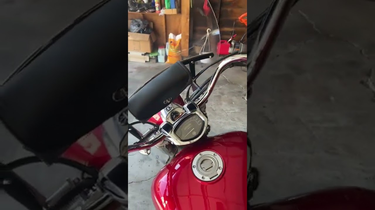 V Star 1300 vs VTX 1300
