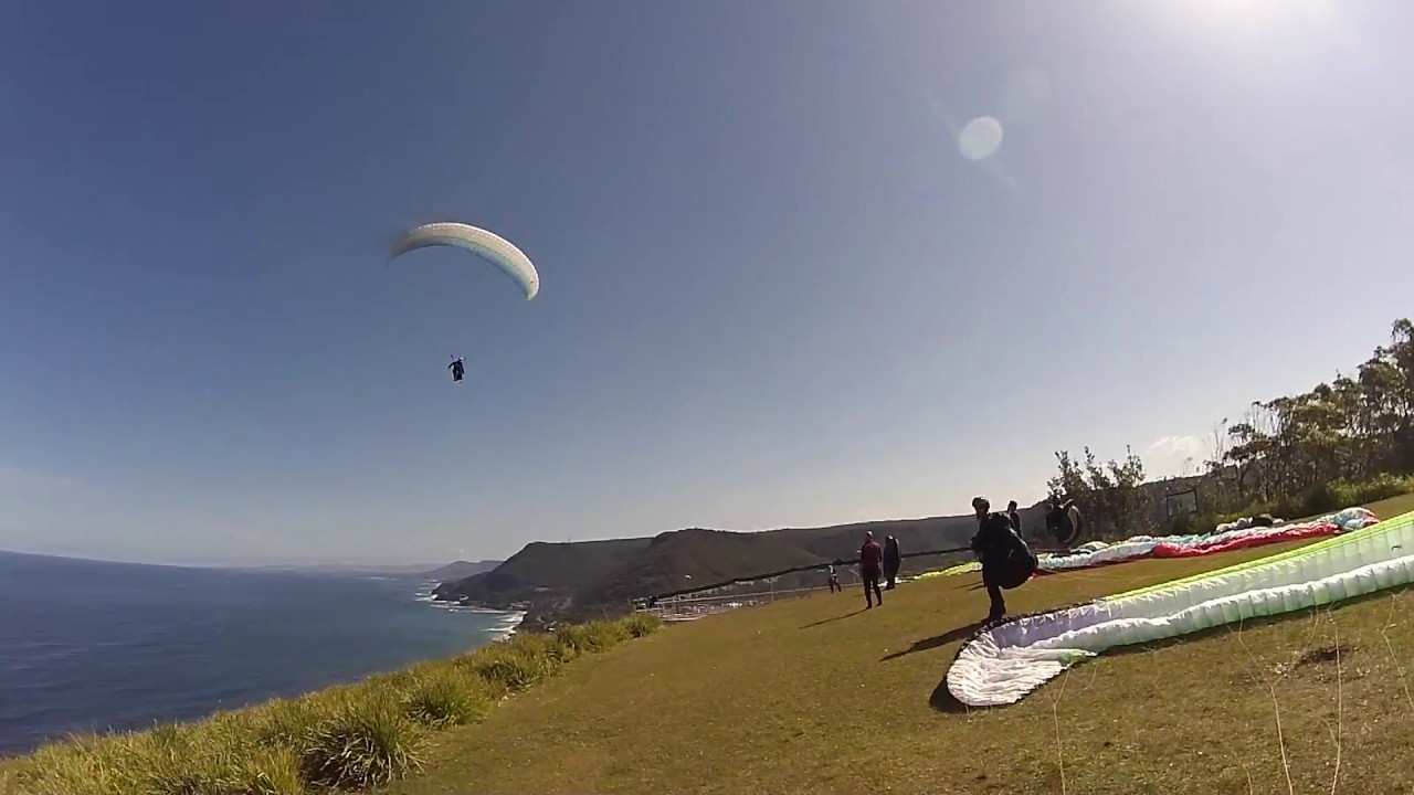 Paragliding at AUSTRALIA / Stanwell Park @ Bald Hill  -  near Sydney - NIVIUK Icepeak 8