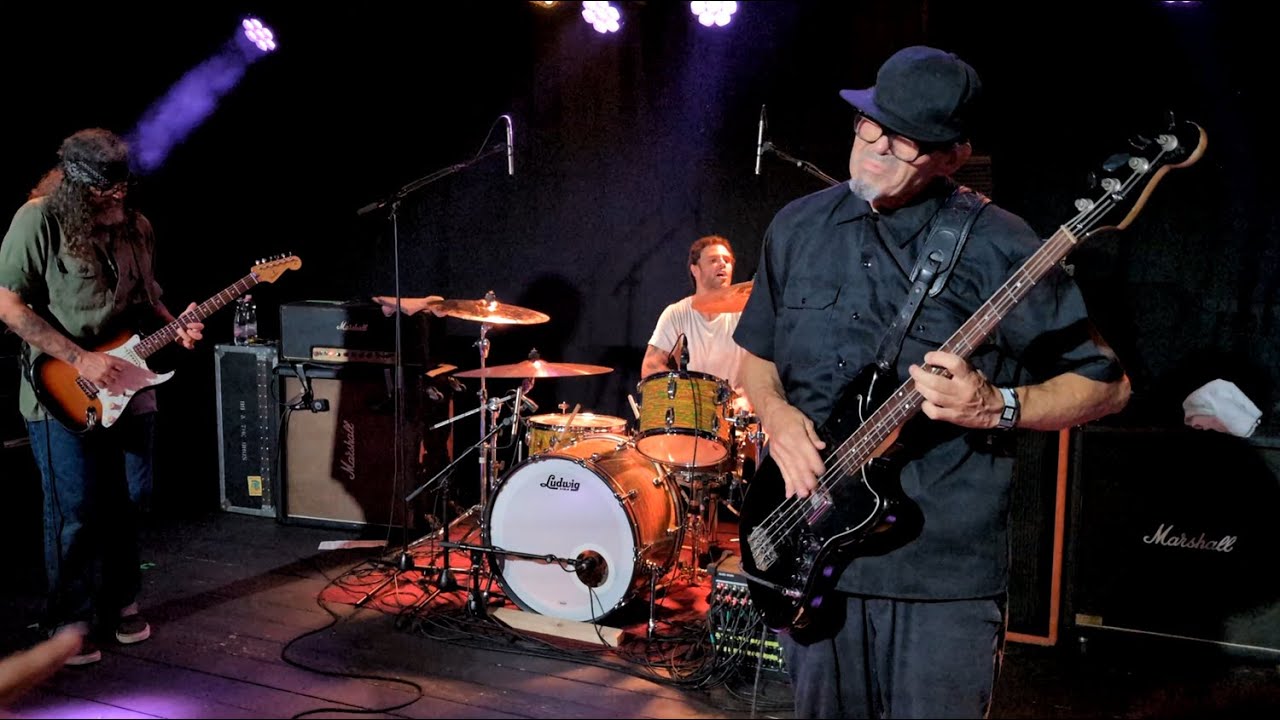 Brant Bjork Trio - U.R. Free (extended jam), A38 Budapest 06/07/2025