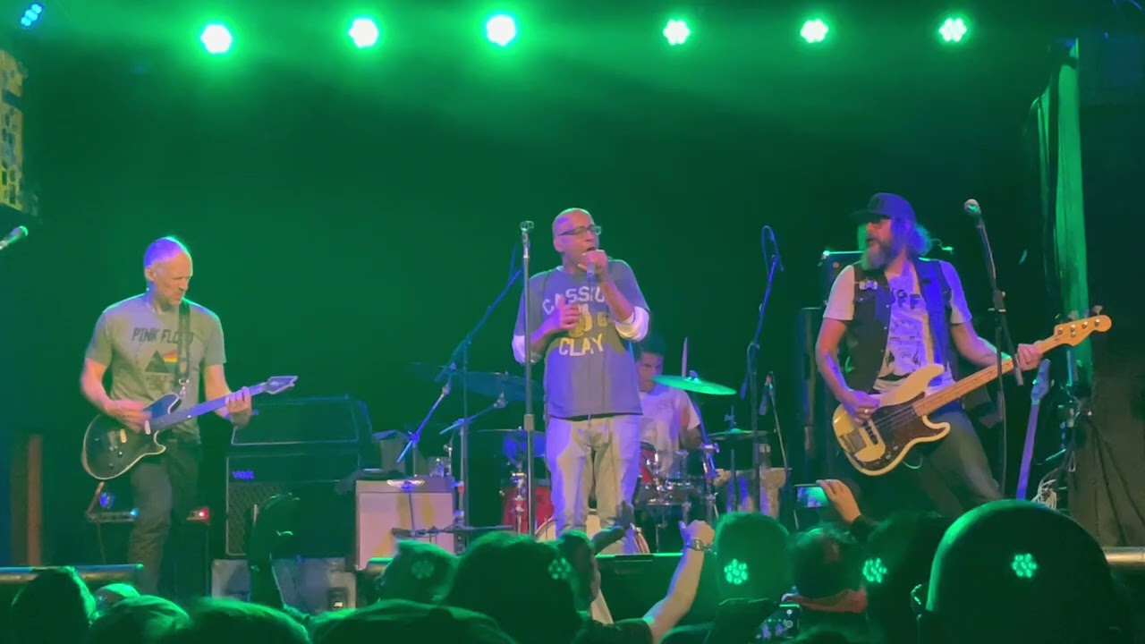 The Watchmen - Incarnate/Run & Hide (Live at Lee’s Palace)