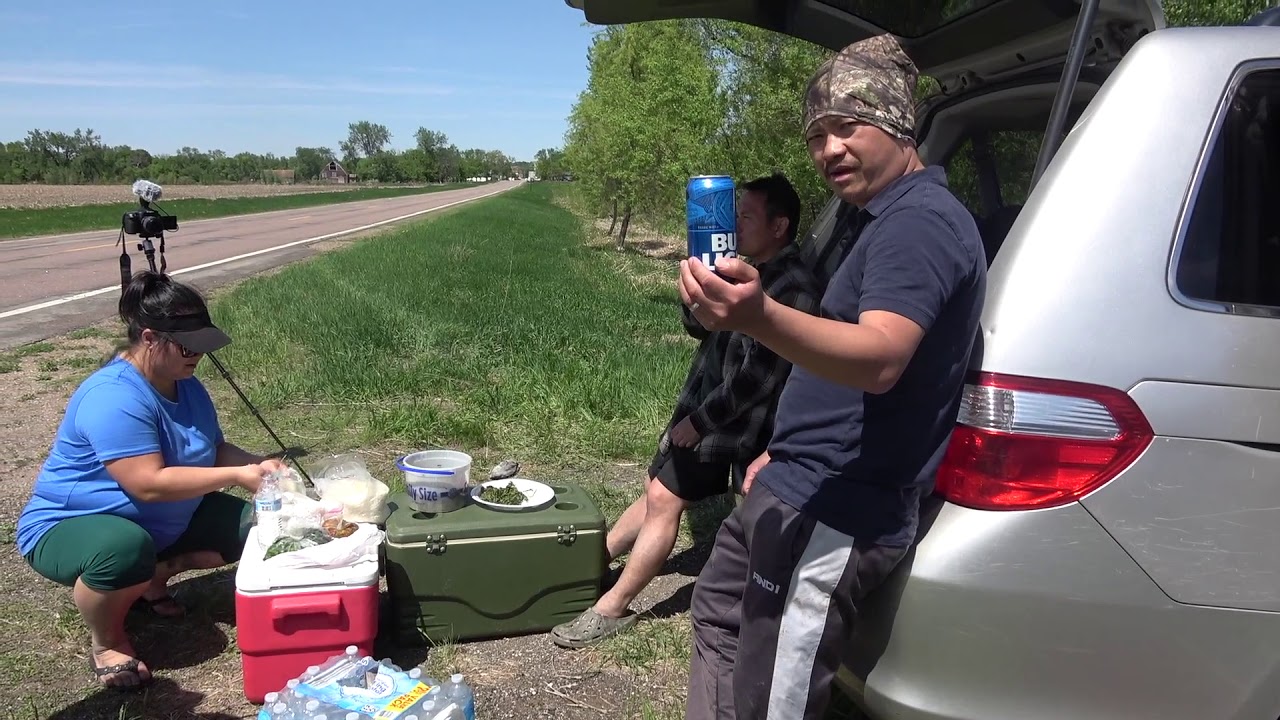 Hmong nuv ntses lom zem nyob tom SD/MN Border 2018