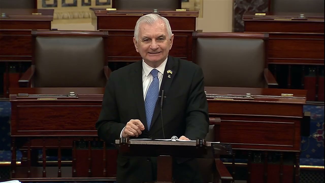 Рид выступил с речью о войне в Иране.