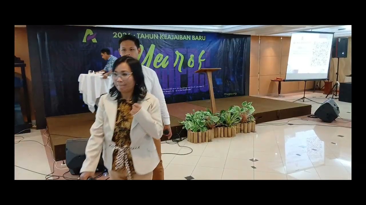 Daily Vlog  Ibadah Pengurapan Minyak ka manado Gran Puri 