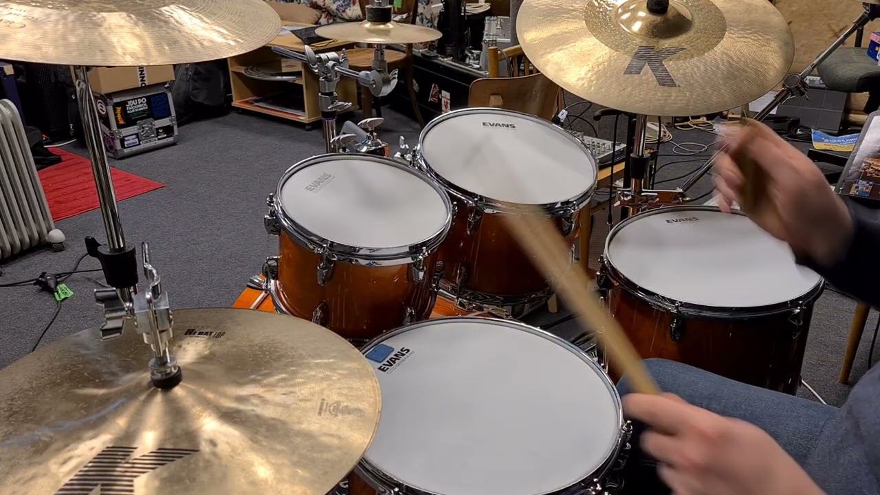 Yamaha Stage Custom with Evans G2 sound test