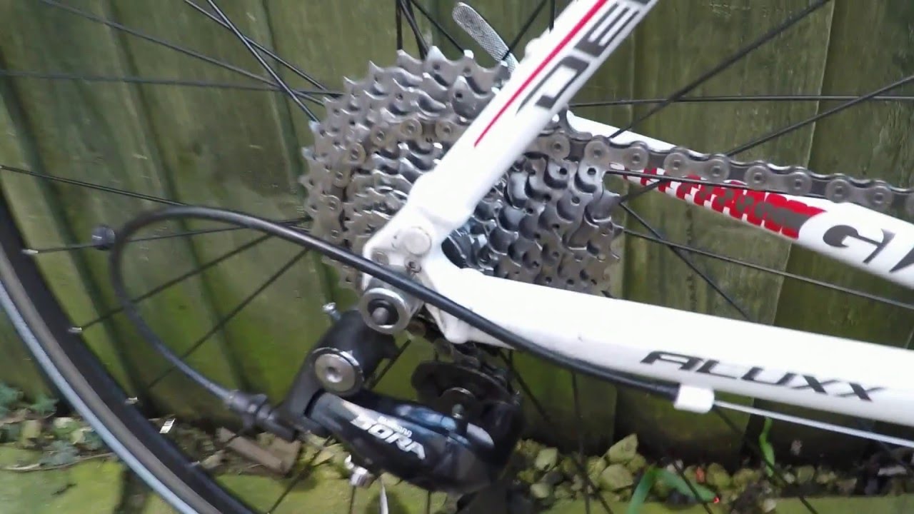 Vittoria 700x28c tyres