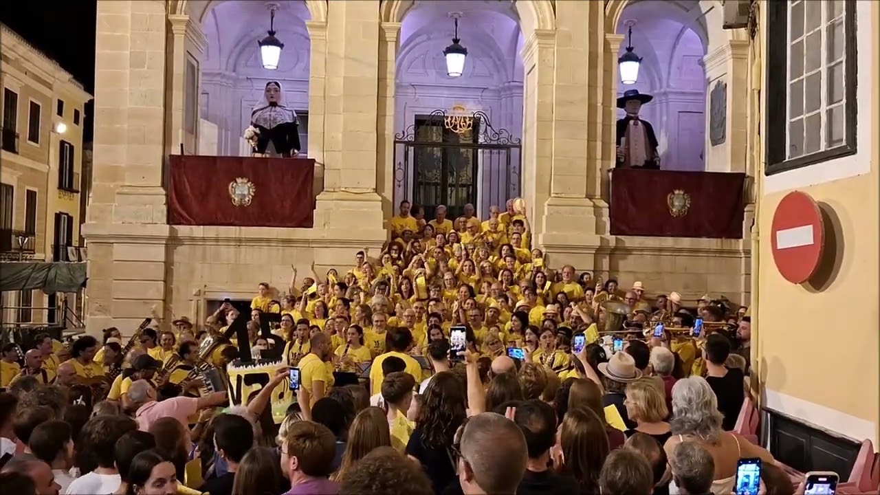 PRIMERA ACTUACIÓN DE VA GROS AYUNTAMIENTO DE MAHÒN