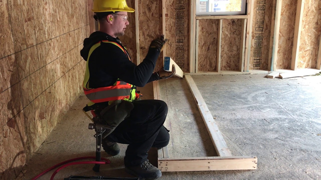 Crowning studs for interior walls