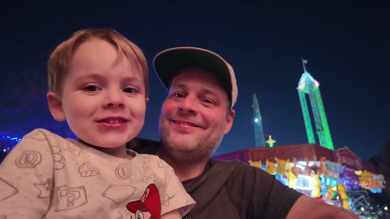 Six Flags Over Texas | Holiday in the Park Exploring the Original!